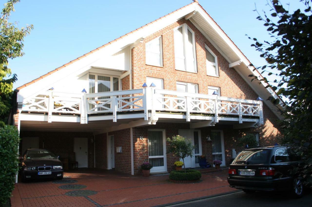 Buecker Apartment
